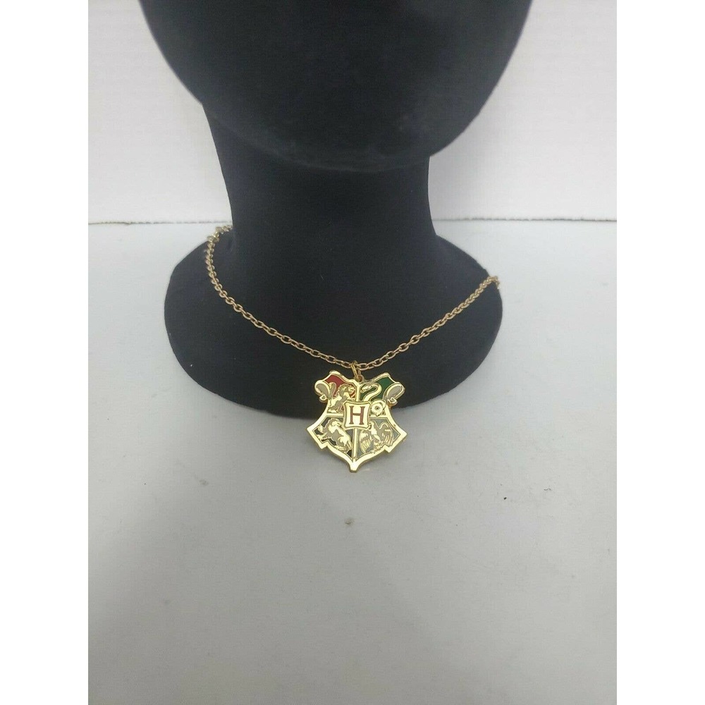 Harry Potter Hogwarts crest Metal Chain Pendant Necklace